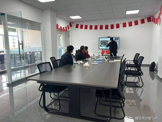 客户代表在交流中表示: "通过此次实地考察与技术交流,我们深刻感受到
